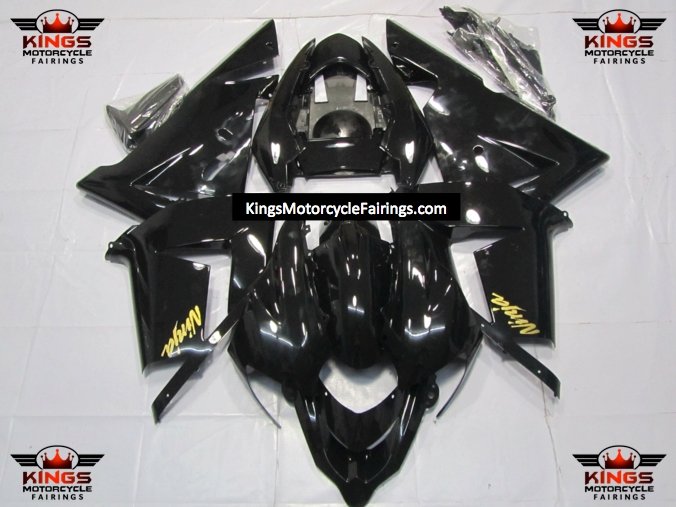 Fairing kit for a Kawasaki ZX10R (2004-2005) Black & Gold