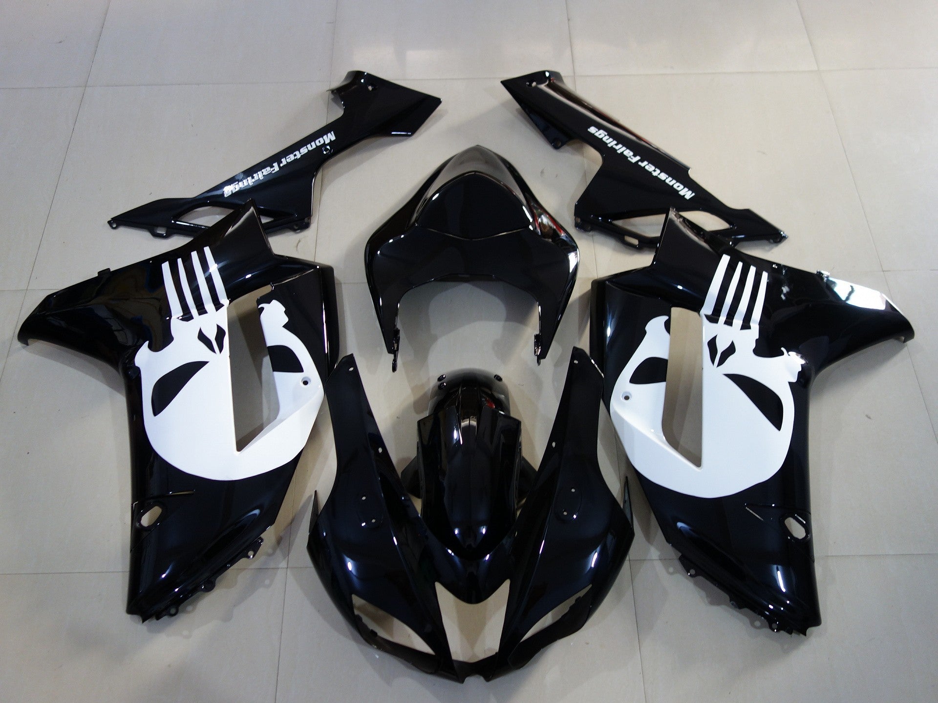 Fairing kit for a Kawasaki Ninja ZX6R 636 (2007-2008) Black